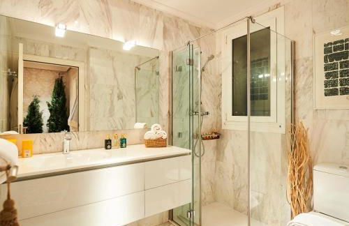 Deluxe Apt-Views to historic Maria Cristina Hotel - Foto 23