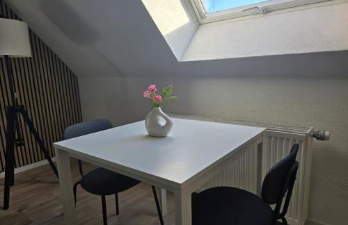 stylish top-floor hideaway for Two in Karlsruhe-Mühlburg - APOLONIAliving - Apt1 - Foto 34