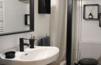 PYRENE HOLIDAYS- Location studio - voyage et cure thermale Capvern les Bains - Foto 8