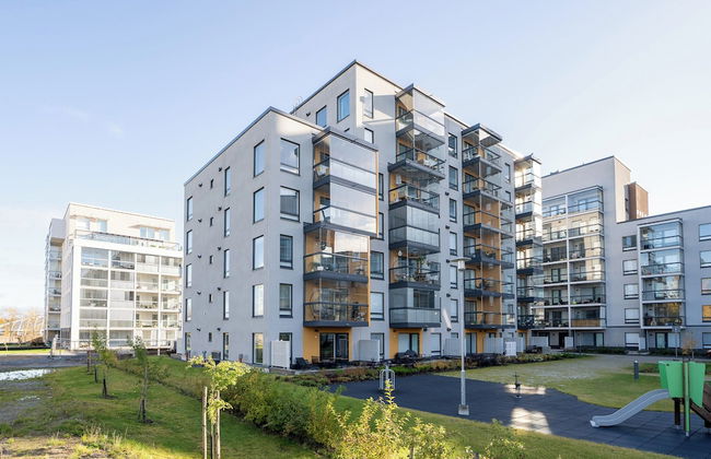 Modern 2BR Apt with Sauna & Free Parking - Foto 19