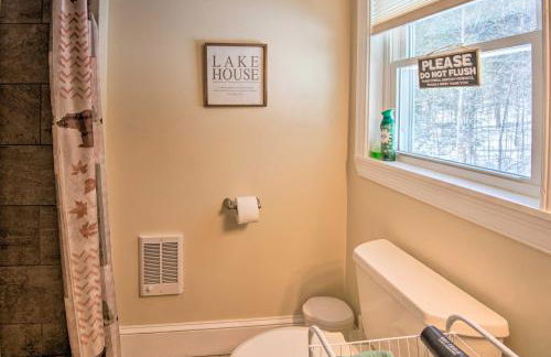 Gilford Home with Forest View, by Lake Winnepesaukee - Foto 13