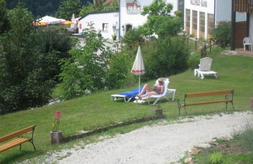 Apartment Gemütliche Ferienwohnung mit Blick auf die Donau by Interhome - Foto 13