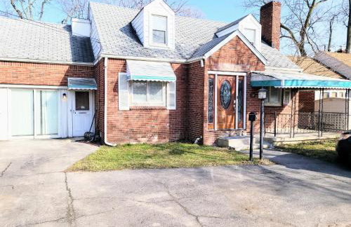 Sweet home, King bed, backyard and parking - Foto 1