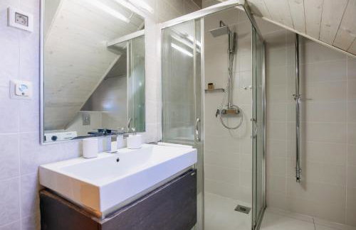 Secret Orange by DuHomes - Photo 20