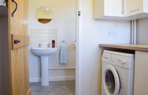 Barn Cottage - Photo 17