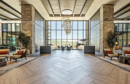 Ski-In Ski-Out Deer Valley Condo - Photo 35