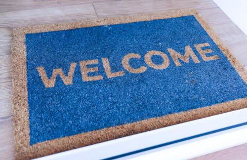 Luxury newly converted oak cottage with hot tub - Foto 39