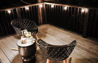 Haven at Cedar Haus Luxury 1BR Escape w Hot Tub EV Charger Gourmet Kitchen Fully Fenced Yard Dogs OK - Foto 67