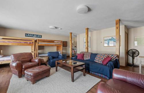 Spacious Waterfront Retreat on Merrymeeting Lake - Photo 41