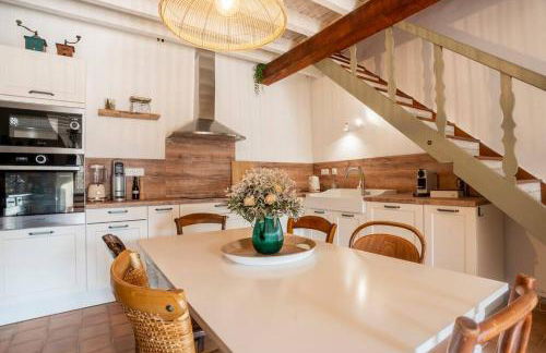 Maison typique et de caractère au cœur d'un des plus beaux villages de France - Foto 8