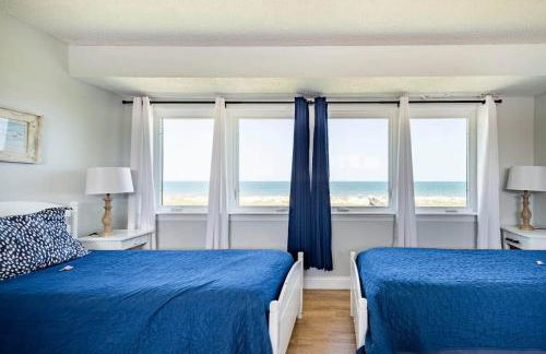 Beach Getaway in Amelia - Ocean Views & Room for 8 - Foto 3