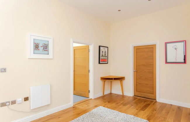 Stylish 2 Bedroom Apartment in Greenwich - Foto 1