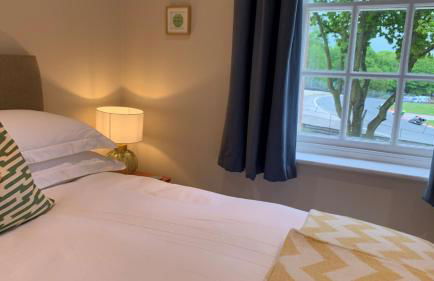 Oulton Park Lodge - Photo 9