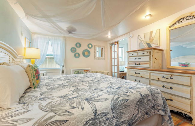 Casita de Catherine by Avantstay 1 Block to Duval St w/ Hot Tub! - Foto 2