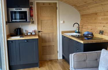 Meadow View - Bottom Cabin - Photo 9