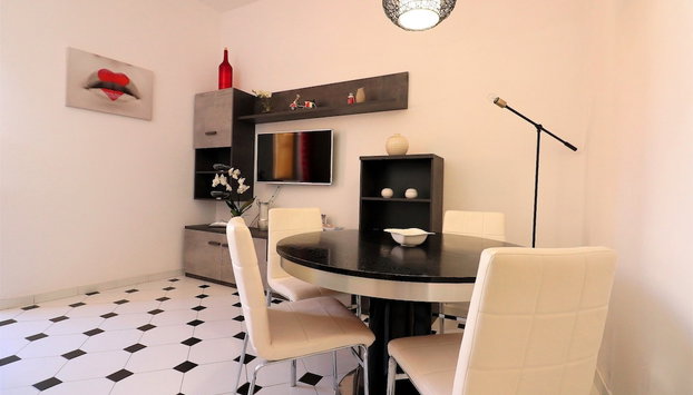 Estate4home - Sorrento Hearts - Foto 5, Servicio de comidas en la habitación