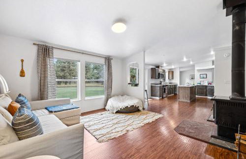 Black Moose - Pet friendly - Trailer parking - Wood stove - Single level - Photo 21