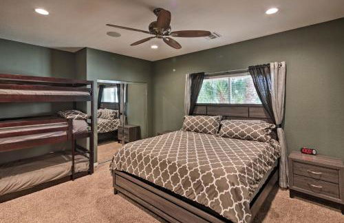 Sun-Soaked Colorado River Haven - Walk to Beaches! - Foto 17