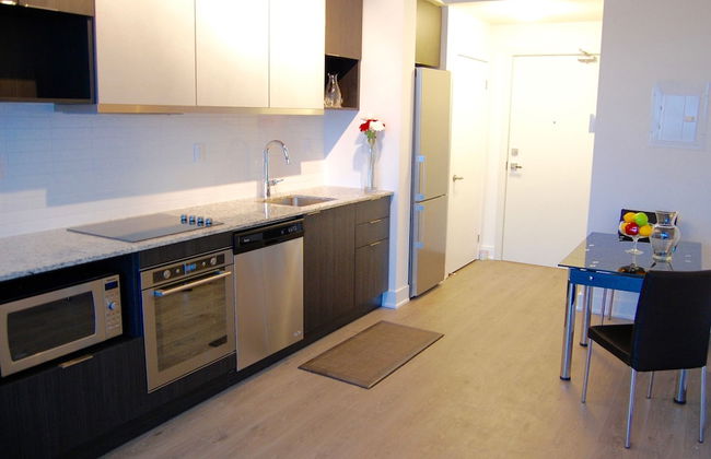 Shops at Don Mills Furnished Apartments - Foto 8