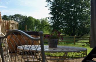 Large Luxury Shepherds Hut with Hot Tub nr Bath - Foto 15