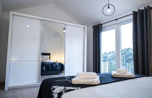 Holiday Home Vrkic with Hot Tub - Photo 46