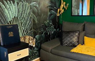 MAISON "Jungle House" 90 m2 BILLARD, RÉTROPROJECTEUR, BAR À JEUX , VINYLE, WIFI FIBRE, idéal PRO & FAMILLE à Montbrison - Foto 3