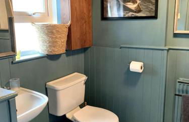 Chic Townhouse near Tunnels Beaches Ilfracombe - Foto 16