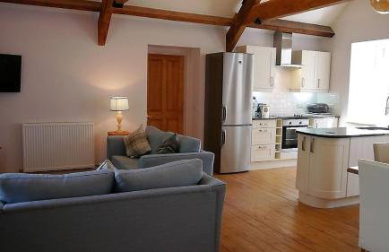 Rusko Stables - Foto 3