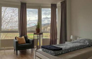 Modernes Apartment mit Balkon, Parkplatz und Smart Tv bis zu 10 Personen - Foto 6