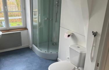 1 appartement neuf centre flers accès facile proche gare et commodités - Foto 5