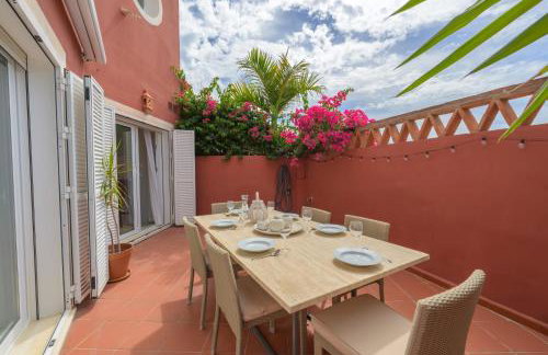 Beachfront 3BR with Direct Beach Access Marbella East - Foto 16