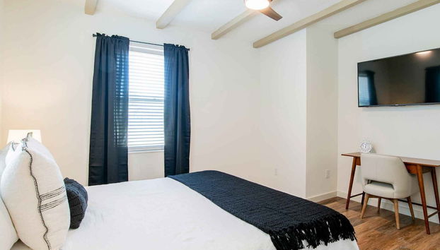 La Casa Deluna by Southern Vacation Rentals - Photo 2, Room