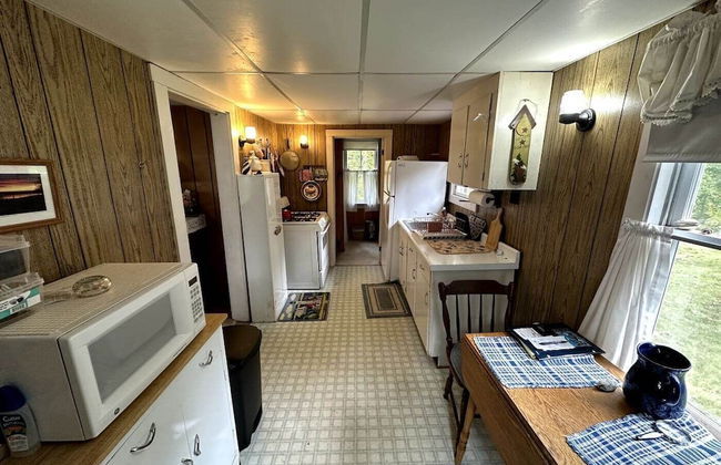 Close Call - Photo 6