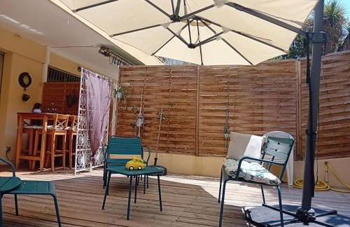 NICE- GAIRAUT - JARDIN PRIVE- GRAND F1 LUMINEUX-Piscine Collective - Foto 5