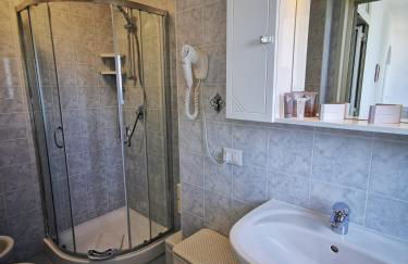 Villa Mirella Sea View Apartments - Foto 15