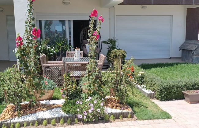 Beach Front Luxury Living Apartment - Foto 28