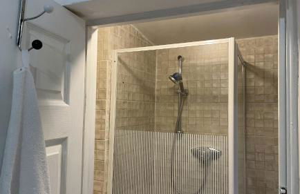 Lovely Flat Near Train Station and Central London - Foto 20