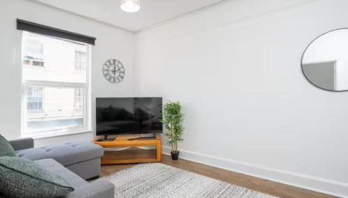 Central Stroud 3-Bedroom Flat with Fast WiFi and On-Site Parking - Foto 2