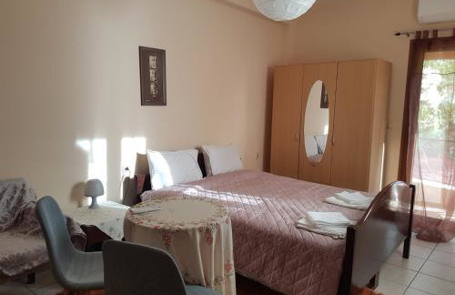 Studio in Perama - Photo 1