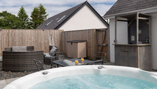 Banheira de hidromassagem exterior