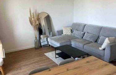 T2 neuf avec vue mer à 2 pas du centre et proche des plages - Foto 16