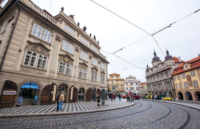 St. Nicholas Church view apartment - Photo 24