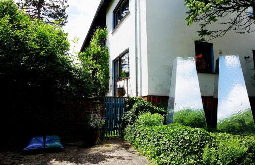 O11- Großzügige Fewo im Künstlerhaus - Photo 28