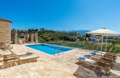 Hectoras Villa in Plaka BY APOKORONAS-VILLAS - Photo 18