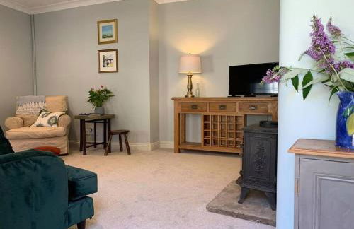 Beautiful Georgian cottage within a private walled garden - Foto 12