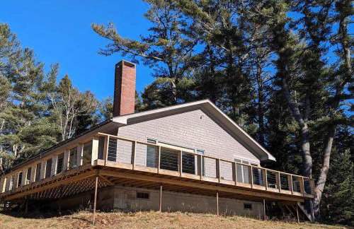 Frenchman Bay Oceanfront Getaway - Foto 1