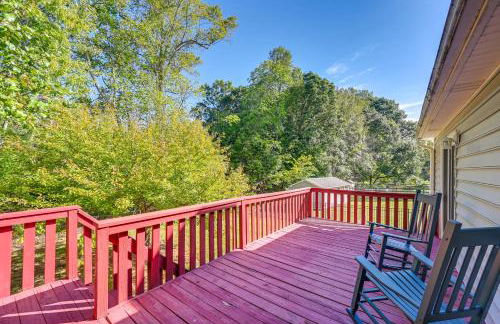 Home with Large Yard 6 Mi to Dtwn Winston-Salem! - Foto 3