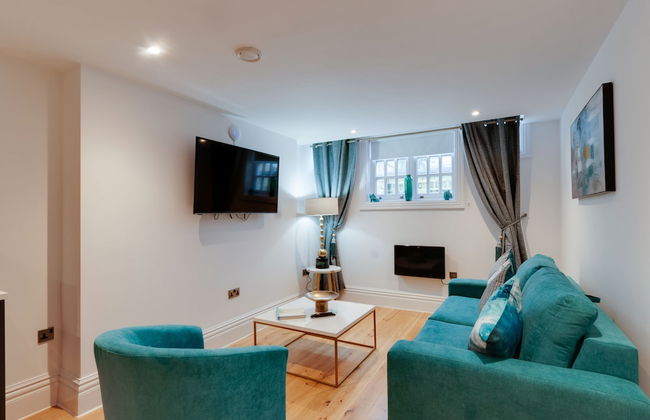 80 by Elite - Photo 55