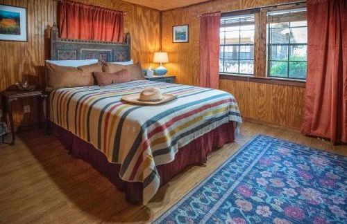 1906 Estate 21 Guests Pool Hot Tub Main House 2 Cabins - Foto 46