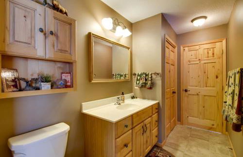 Waubun Lake Cabin with Private Dock and Fire Pit! - Foto 15